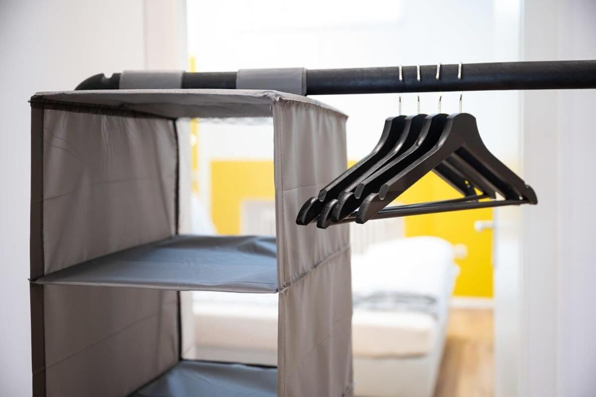 Big Central Apartment Near Rotkreuzplatz With 3 Bedroom For 12 Pax Мюнхен Экстерьер фото