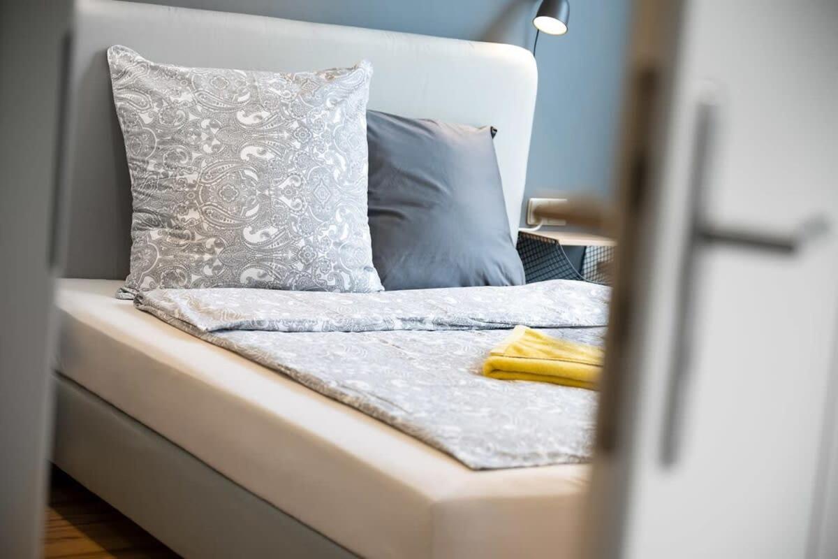 Big Central Apartment Near Rotkreuzplatz With 3 Bedroom For 12 Pax Мюнхен Экстерьер фото